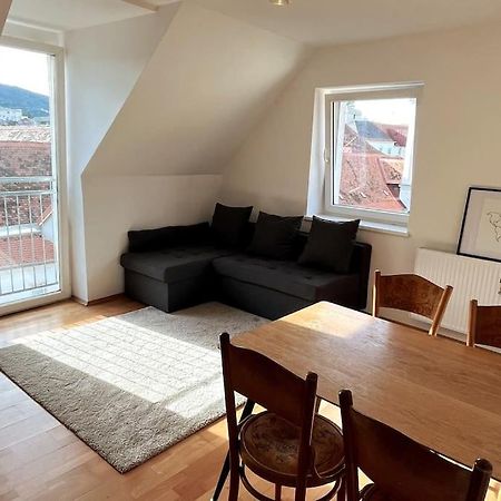 Cozy City Center Apartment Graz Ngoại thất bức ảnh