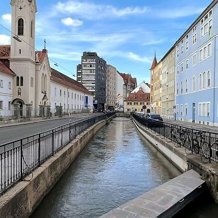 Cozy City Center Apartment Graz Ngoại thất bức ảnh