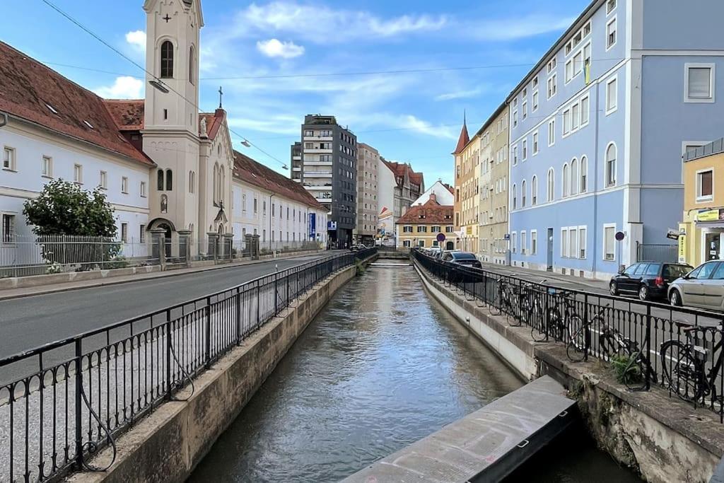 Cozy City Center Apartment Graz Ngoại thất bức ảnh
